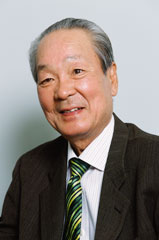 岡田玲一郎先生の写真